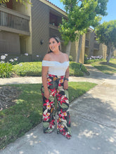 Load image into Gallery viewer, Off-Shoulder Tropical Palazzo Jumpsuit